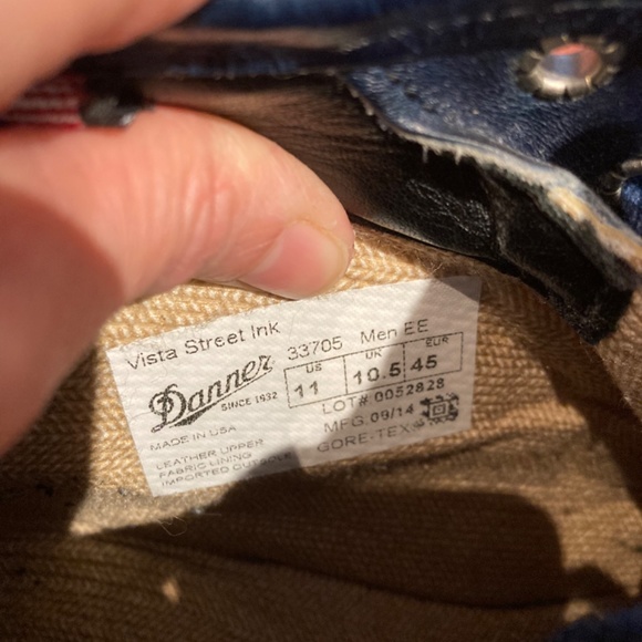 Danner Boots - Men’s size 11 - Picture 2 of 5